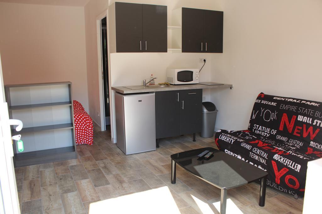 Etablissements Coulon - Talence Apartment ภายนอก รูปภาพ