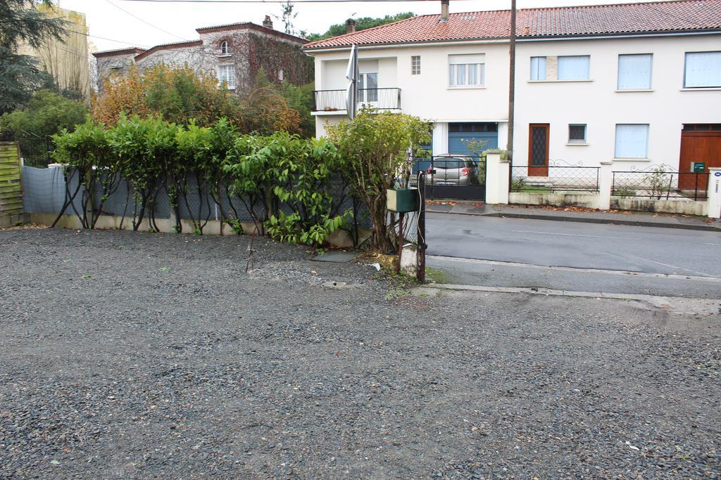 Etablissements Coulon - Talence Apartment ภายนอก รูปภาพ