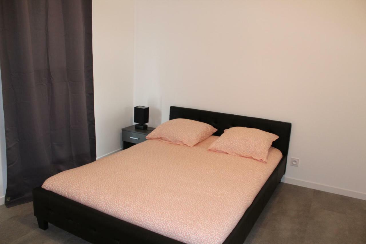 Etablissements Coulon - Talence Apartment ภายนอก รูปภาพ