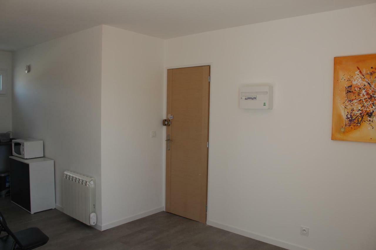 Etablissements Coulon - Talence Apartment ภายนอก รูปภาพ