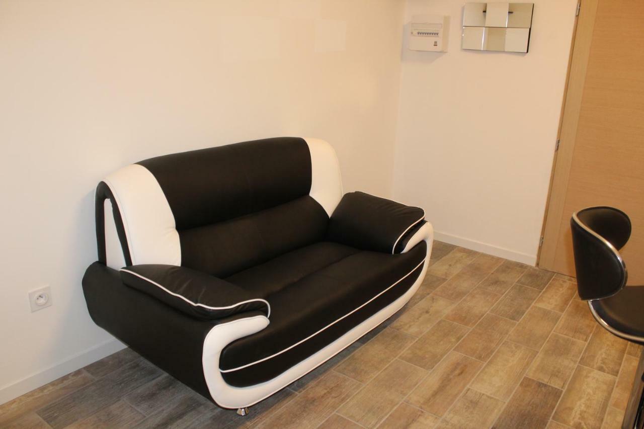 Etablissements Coulon - Talence Apartment ภายนอก รูปภาพ